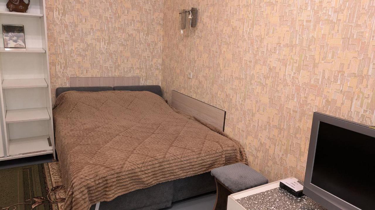Квартира Біля Парку На Княгині Ольги 13 Rivne Exteriör bild